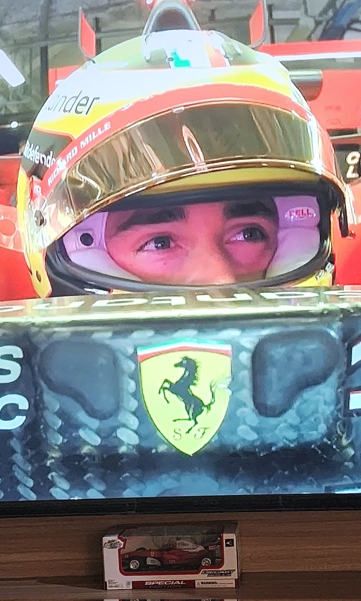 Who_ho1's tweet photo. #ItalianGP #F1 
Thank you cameraman for blessing us with @Charles_Leclerc eyes ❣️ https://t.co/f6dS5rEDqH