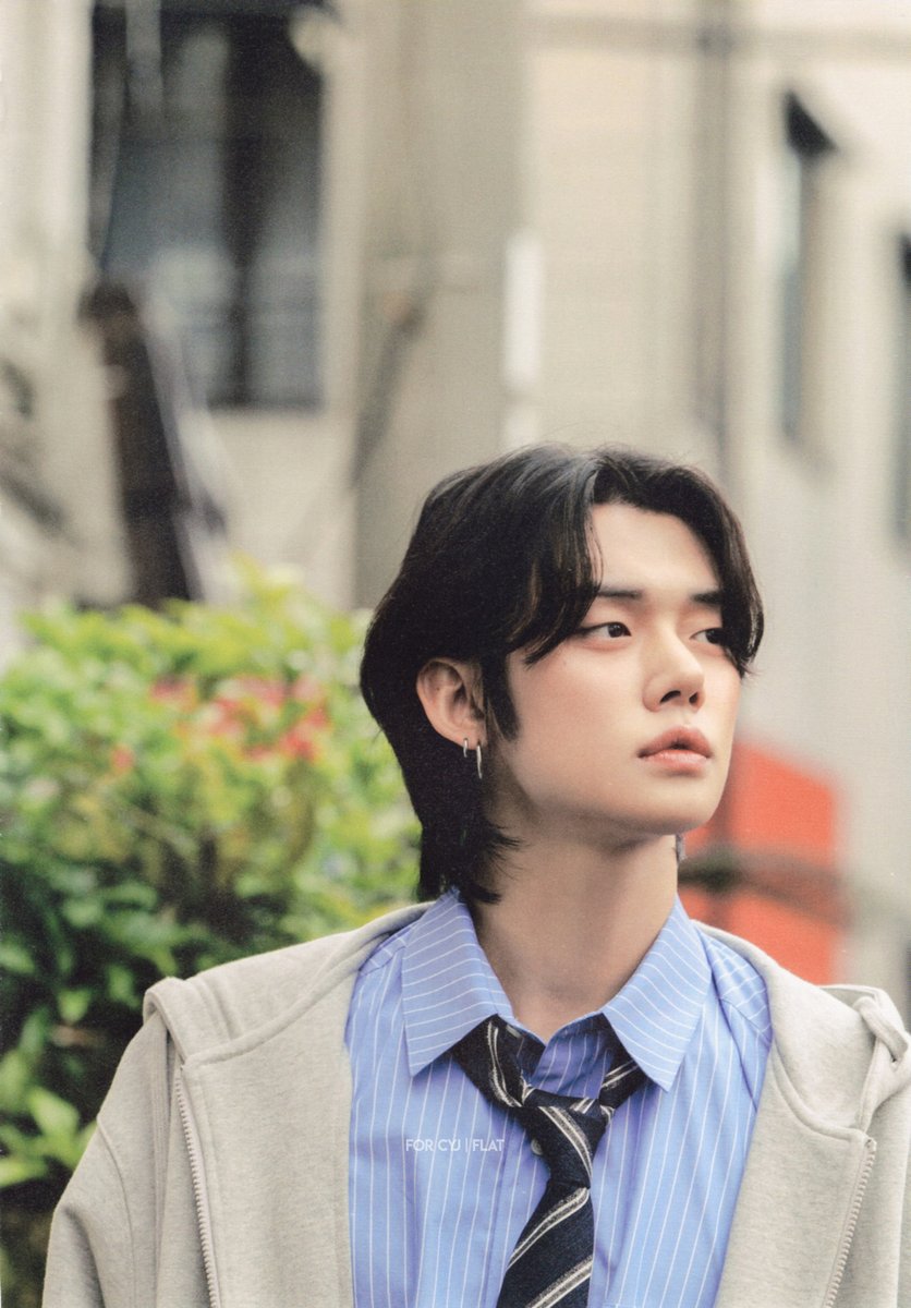 flat_913's tweet photo. (scan) Season of TXT: YOUTH
#연준  #YEONJUN https://t.co/HC1sKlaqHz