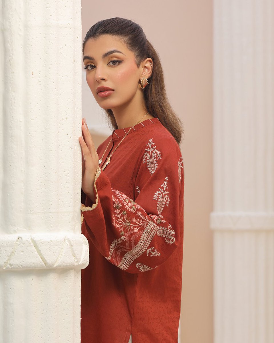 asimjofa's tweet photo. Wardrobe Collection by Asim Jofa | Shop Now | Ready To Deliver
AJWS-13 | 1-PC | Rs. 3,750/-

Shop Now: https://t.co/JVSqv38h2w 

#AsimJofa #IWearAsimJofa #AJEssentials #WardrobeSolutions #Stitched #Pret #PretEssentials #Embroidered #Solids #SashaRaja #CasualWear #Fashion https://t.co/EzIqhdqfNc