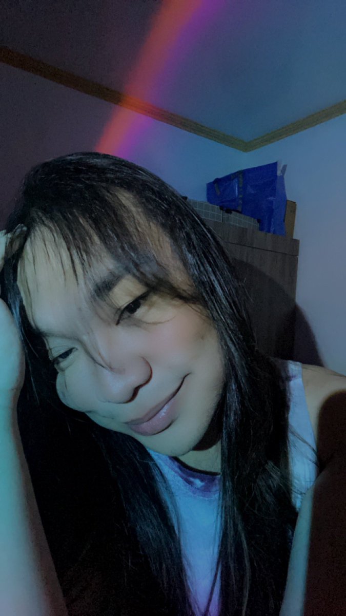 TOOTSILOG's tweet photo. Cute nung anino ko sa last pic. Hugis burat. 😂 https://t.co/cO7THuG7ny