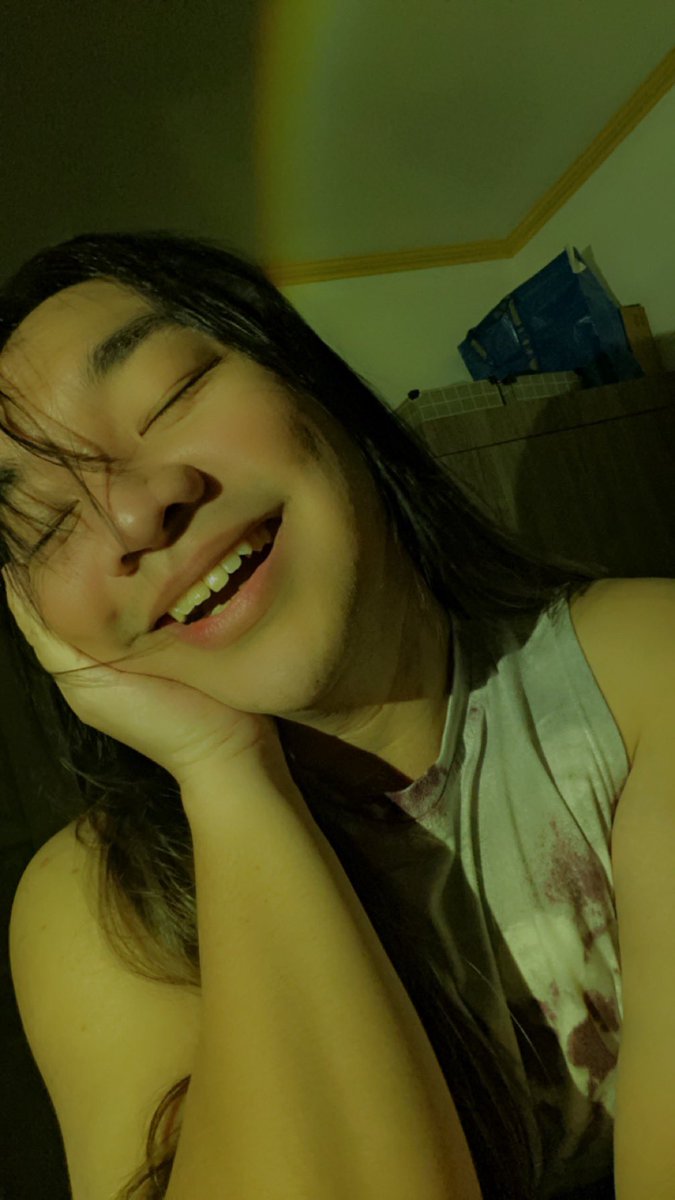TOOTSILOG's tweet photo. Cute nung anino ko sa last pic. Hugis burat. 😂 https://t.co/cO7THuG7ny