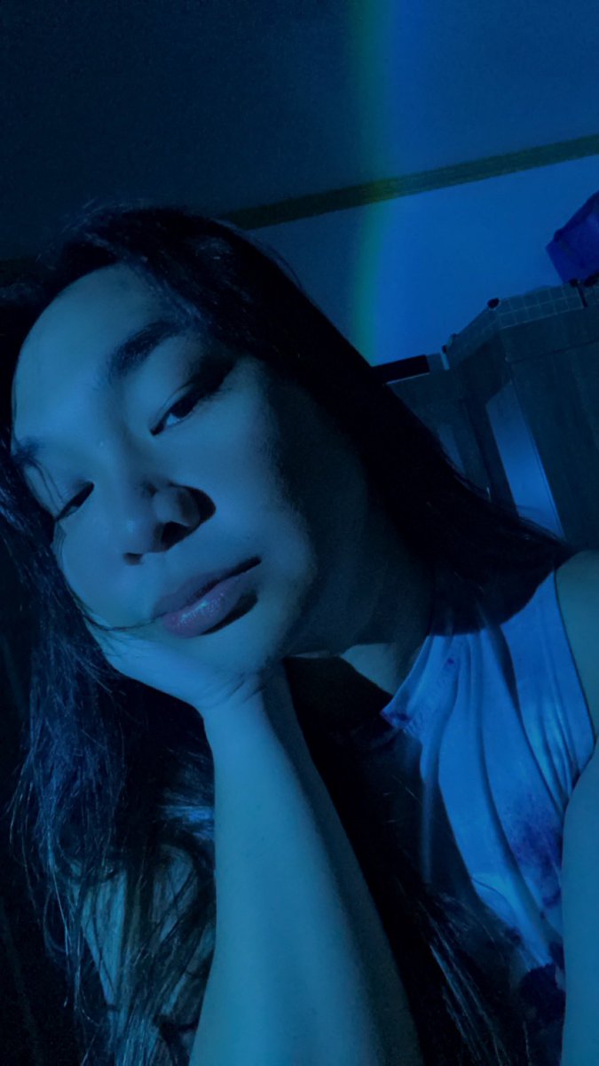 TOOTSILOG's tweet photo. Cute nung anino ko sa last pic. Hugis burat. 😂 https://t.co/cO7THuG7ny