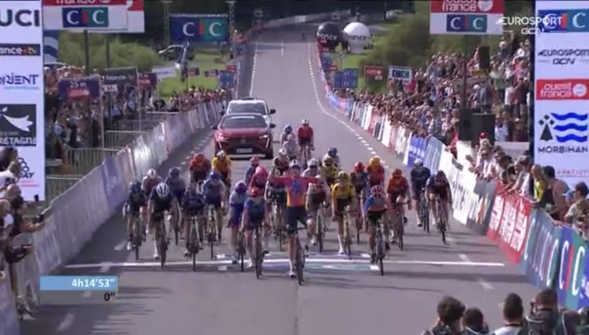 ceratizit_wnt's tweet photo. 🥈 for @martusialach 🔥

What an epic battle all the way to the line 🚀

#ClassicLorientAgglomeration #GPPlouay https://t.co/Ph19zq2w3Q