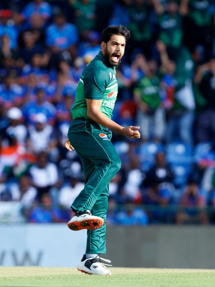 First time in Asia Cup (ODI) history that all 10 wickets have been taken by pacers 🎯

Quality stuff by <a href="/iShaheenAfridi/">Shaheen Afridi</a>, <a href="/iNaseemShah/">Naseem Shah</a> and <a href="/HarisRauf14/">Haris Rauf</a> ☄️

#PAKvIND | #AsiaCup2023