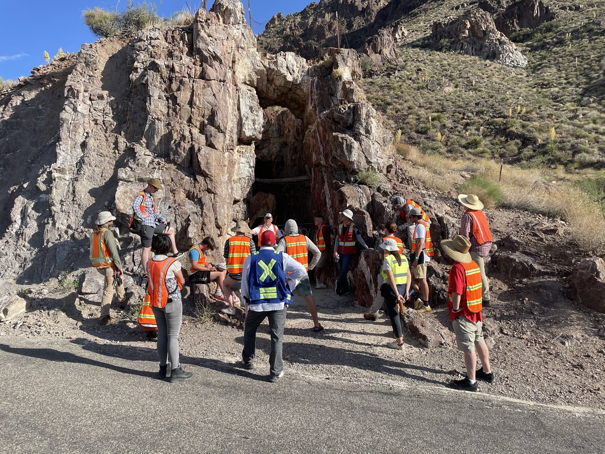 Lowell Institute for Mineral Resources tweet media