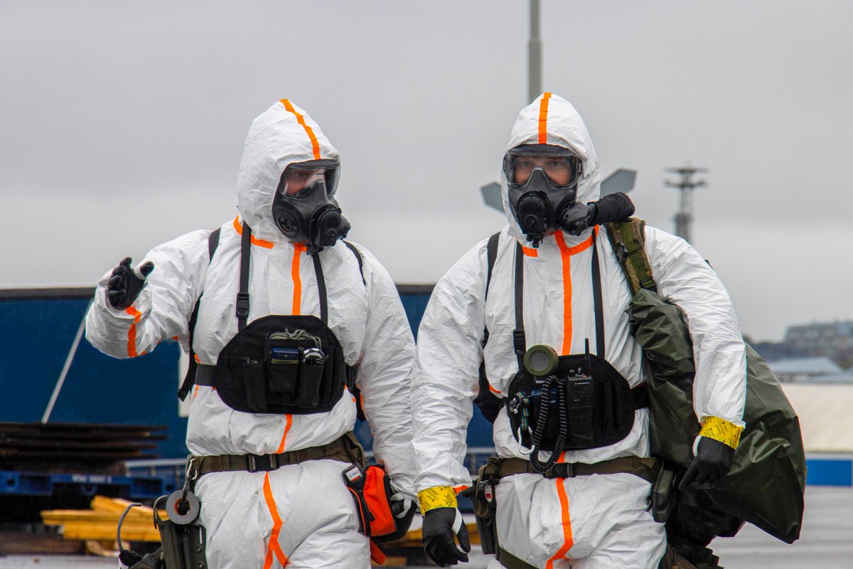 Maavoimat's tweet photo. #Reccex23 offers challenging CBRNE scenarios, providing an opportunity to practice international cooperation and collaboration with Finnish authorities. In the Port of Turku, exercise was conducted addressing the threat of radiological radiation sources.
#StrongerTogether #CBRN https://t.co/chdKjjYdtZ