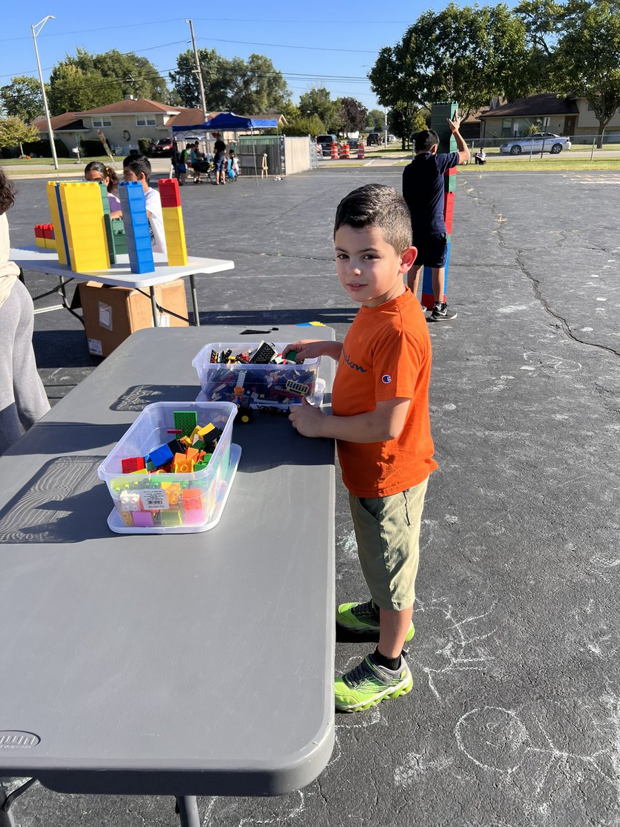 JeanMarie325's tweet photo. Fun times had by all at the Mccord Back to school Lego Party!! https://t.co/Fjl4gbNwTf