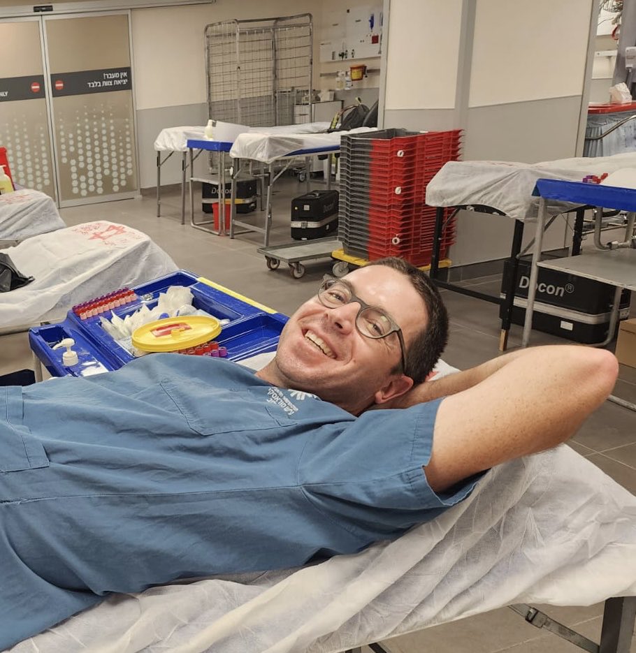 Uri Neeman אורי נאמן tweet media