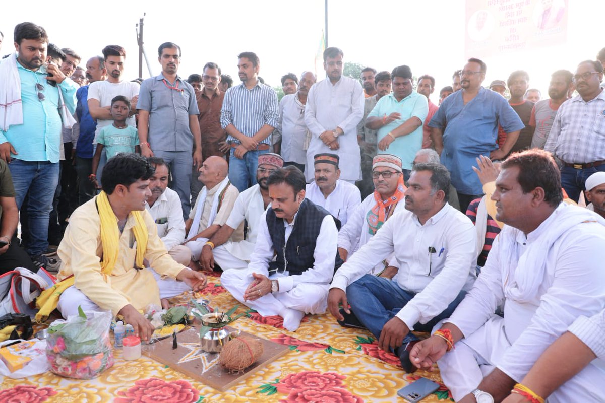 rshuklabjp's tweet photo. आज रीवा विधानसभा क्षेत्र के अंतर्गत सिलपरा से कोठी भटलो मार्ग में सन्नई नदी पर 345.86 लाख रुपए की लागत से निर्मित पुल का लोकार्पण किया। इस पुल के निर्माण से आसपास के रहवासियों का जिला मुख्यालय से संपर्क सुगम होगा। 1/1 https://t.co/kM0JYGAyMu