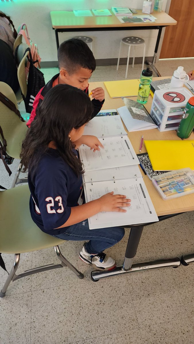 HerranInAldine's tweet photo. There have been some challenges already this year, but yesterday my kiddos were on 🔥 with their @eureka_math lesson Problem Set. After they were comparing their answers and checking for misunderstandings. @GreensptES_AISD @AldineISD #HardWorkPaysOff #MyAldine https://t.co/uWlxMYL0uN