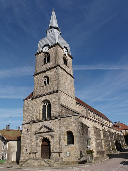 MonumentumFr's tweet photo. Eglise Notre-Dame de l'Assomption à #Lamarche (#Vosges) Edifice construit au XIIIe siècle, endommagé par les troubles du XVe siècle, restauré au début du 16e (reprise de voûtements, reconstruction du choeur) et...
Suite 👉 https://t.co/nSrKpI7dee
#Patrimoine #MonumentHistorique https://t.co/rh3CoT5n7p