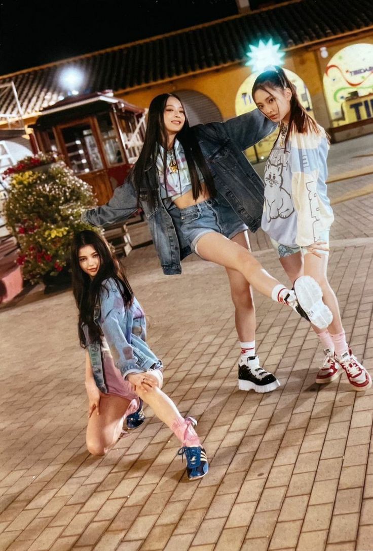 artnielle's tweet image. newjeans &amp;gt;&amp;gt;&amp;gt;&amp;gt;&amp;gt;&amp;gt;&amp;gt;