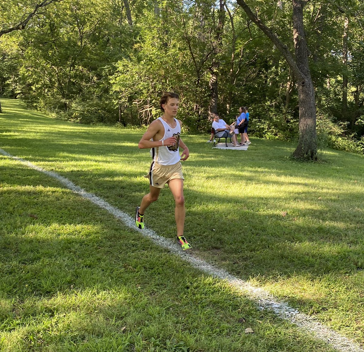 Darren Rasmussen (@drasmussen43) on Twitter photo Burke Cross Country Invite 🖤💛🏃🏻♀️🏃🏼 Nice morning at Walnut Creek Park to start our season 🖤💛 Congrats to all the competitors and teams! A big thank you to our coaches and volunteers for organizing a great meet 🖤💛 #WeAreBurke <a href="/burke_XCTF/">Burke XC and Boys T&F</a> Burke Cross Country Invite 🖤💛🏃🏻♀️🏃🏼 Nice morning at Walnut Creek Park to start our season 🖤💛 Congrats to all the competitors and teams! A big thank you to our coaches and volunteers for organizing a great meet 🖤💛 #WeAreBurke <a href="/burke_XCTF/">Burke XC and Boys T&F</a>