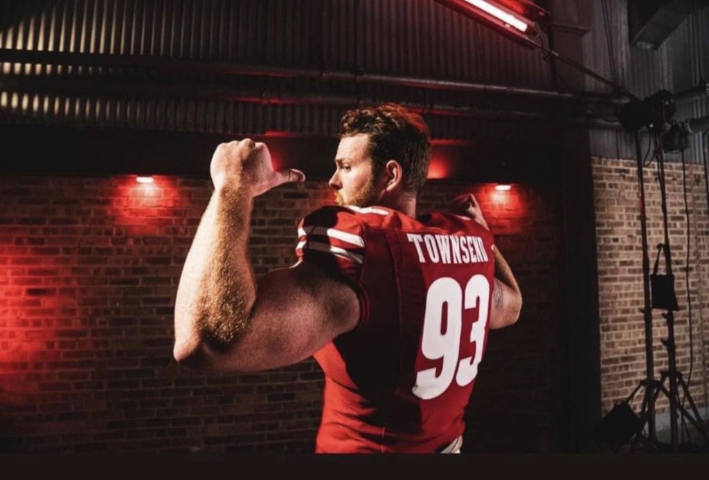 Gabe Knapton (@gabe_knapton) on Twitter photo Different Breed Performance athlete <a href="/IsaacTownsend13/">Isaac Townsend</a> about to tear it up for <a href="/BadgerFootball/">Wisconsin Football</a>!! DAWG!! 👀 out!! Dude is machine!! #differentbreed Different Breed Performance athlete <a href="/IsaacTownsend13/">Isaac Townsend</a> about to tear it up for <a href="/BadgerFootball/">Wisconsin Football</a>!! DAWG!! 👀 out!! Dude is machine!! #differentbreed