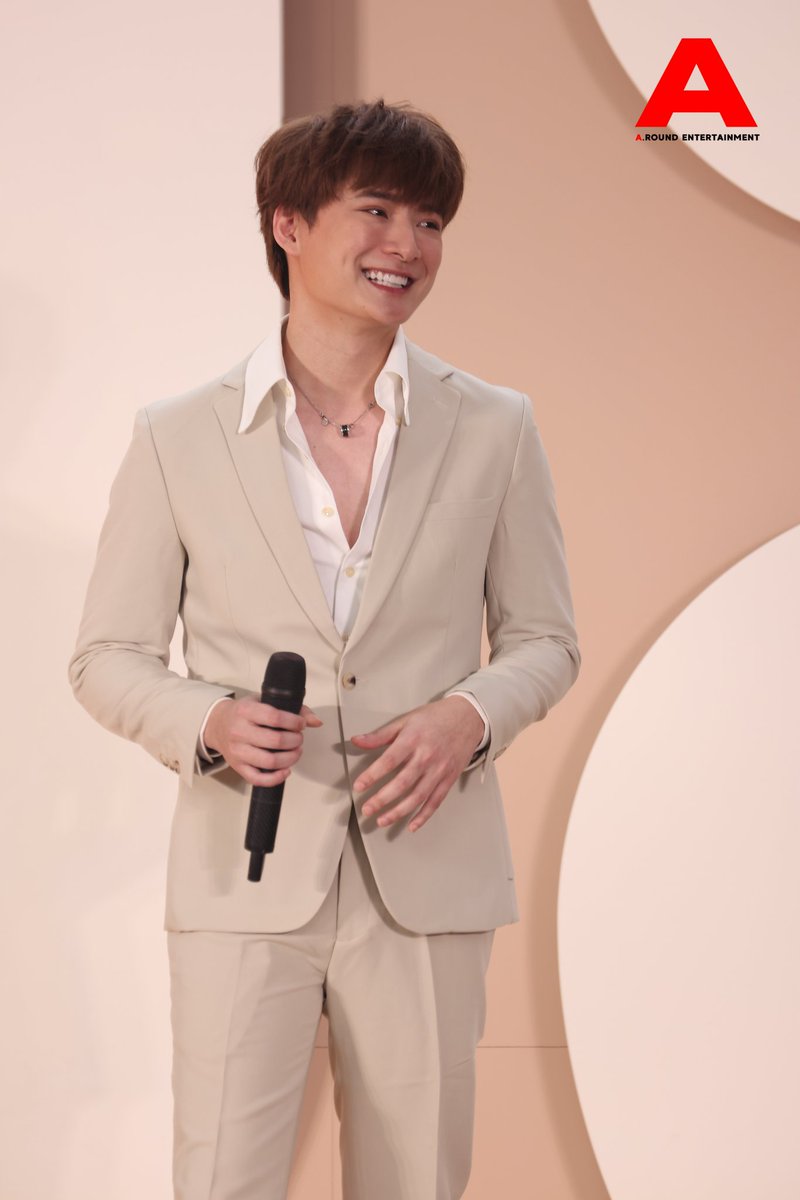 around_ent's tweet photo. "คริส​ พีรวัส" ในงาน "THE RITZ BEGINS" ร่วมฉลองสาขาใหม่ล่าสุดของ THE RITZ CLINIC สาขา Siam Square

#THERITZCLINICGrandOpeningAtSiamSquare #THERITZBEGINS #THERITZCLINIC #KristPerawat https://t.co/NJLT7uC41b