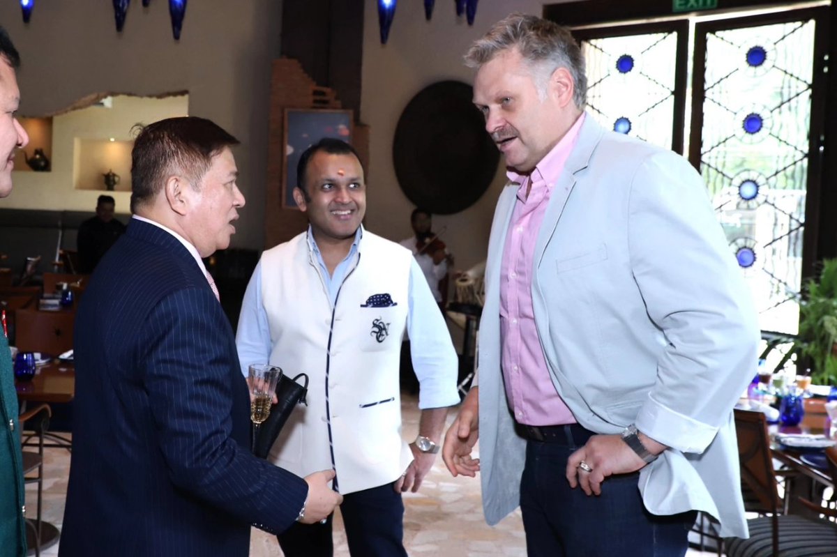 RadissonDelhi's tweet image. "🥂 Celebrating 25 years of culinary diplomacy at The Great Kabab Factory with esteemed ambassadors and diplomats! Here's to a quarter-century of savoring exquisite flavors and cherished memories. 🍷🍽️ 

#Celebrating25Years #RadissonSocialHub #25YearsOfTGKF #RadissonDelhi