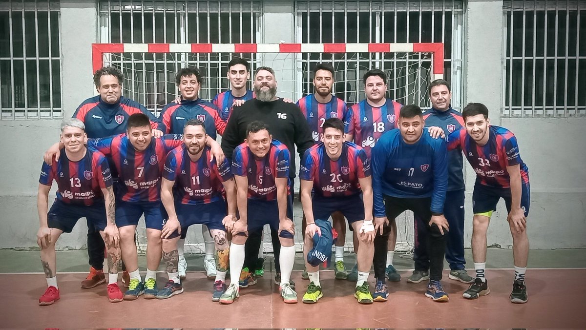 #Balonmano #Mendoza  #Clausura23 
Buen debut de  <a href="/ClubSanLorenzo2/">Club San Lorenzo De Russell</a> en el torneo !! Se vio un equipo duro en defensa  y contundente en ataque. Por mejorar
.. siempre, van por buen camino.
Le ganó 31 a 23 en su cancha a #Palmira.

#ArgentinaTambiénJuega #SportKidsRadio