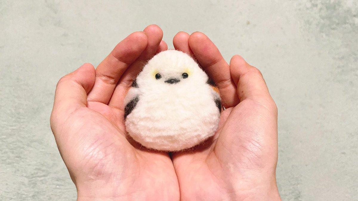 Sheep_diy's tweet photo. 羊毛フェルトでシマエナガを作りました✨
YouTubeにメイキング動画もあるのでぜひご覧ください！！

メイキング動画
https://t.co/qMHjaFr6CA

#羊毛フェルト
 #ハンドメイド
 #シマエナガ https://t.co/Fx84rt0PWu
