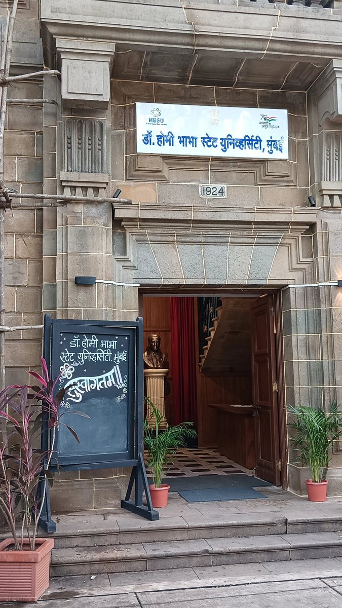 mukulksachdeva's tweet photo. Last Friday presented our AI solutions in Education to various govt officials and Vice Chancellors of universities/colleges in Maharashtra.
Loved the enthusiasm and commitment to use AI to solve problems and improve the students experience in the higher education space. https://t.co/fbivfIoPcr