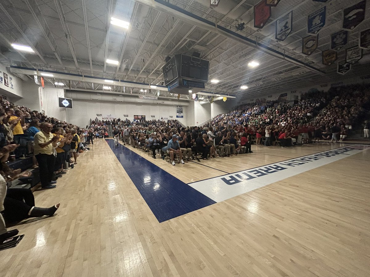 CaraDiMeo's tweet photo. When a district is your home and your staff is a family you bring them together so you can let all 3500 of them know how much they are valued. Superintendent Citta hit it out of the park. First 1000+ participant Kahoot I’ve ever done !! @wearetrschools https://t.co/IZxfewIwD4