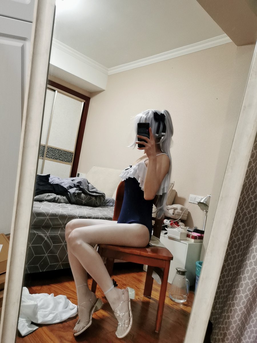EsYorha's tweet photo. 2~★ https://t.co/cKwMPVbVr0