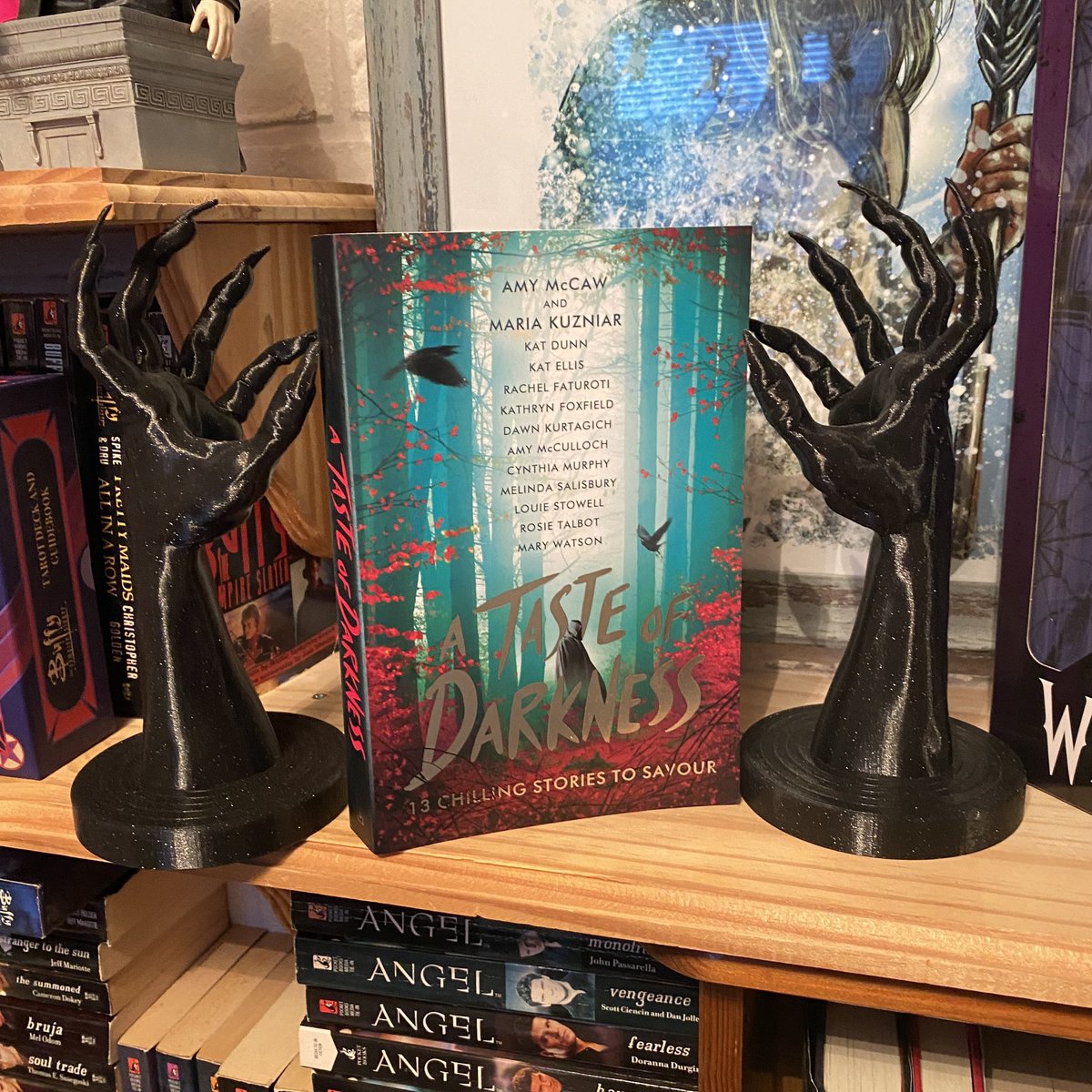 YAundermyskin's tweet photo. 🦇 Signed book giveaway 🦇 

A Taste of Darkness is going to be published in less than 2 weeks! I’m giving away a copy signed by contributors attending Fright Night.

Event details: https://t.co/D1t9jOUDiq

F and RT to enter. Tag 3 friends for a bonus entry. UK only. Ends 16.9.23 https://t.co/YrhVuwvUHR
