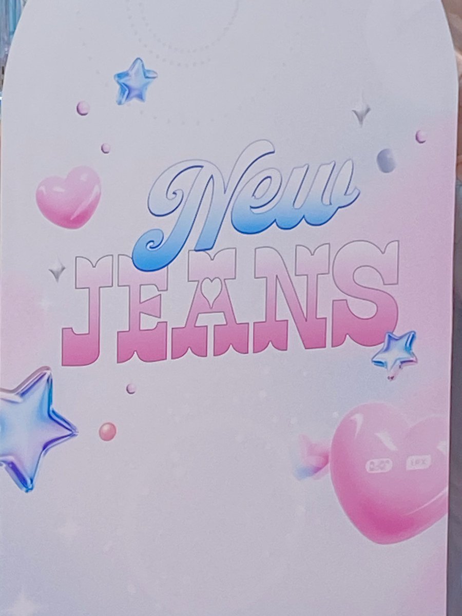 wwaterx's tweet image. 💐#NewJeans x #LineFriend  🐰