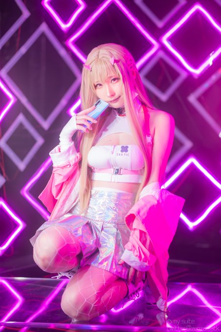 Twitterのコスプレ画像3