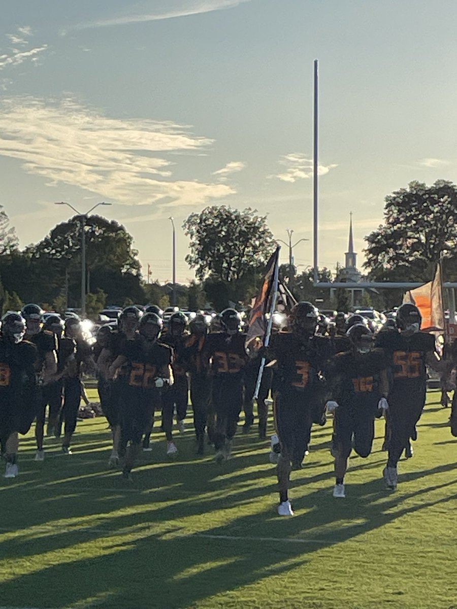 rmjamesfvhs's tweet photo. It wasn’t the home opening victory we wanted but it was a great night to be at FVHS under the Friday Night Lights at Bengal Stadium. https://t.co/HXDTOmoSw2
