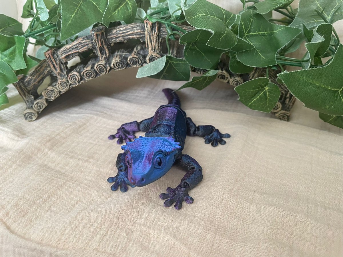 NimblePrinting's tweet photo. Crested Dragon Fidget Toy is the perfect companion for moments of relaxation, concentration, or just fun.

#NimblePrinting #NimbleBusiness #3DPrinting #3DPrint #3DPrinter #esty #madeintheuk 

Don’t forget to follow @NimblePrinting to see more! https://t.co/fiInkiHhbZ https://t.co/K5elZEcNmd