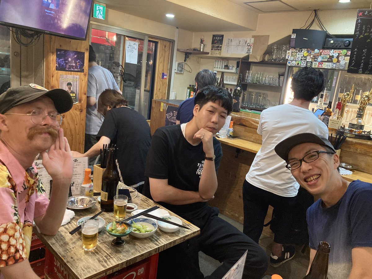 kizaam's tweet photo. ミコとダーヤマとバミュレット。久々に会う友達🤝 https://t.co/fYOikiwWFz