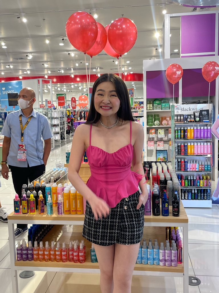 Living Barbie 💕

#BloomWithBarbie #BarbieForteza