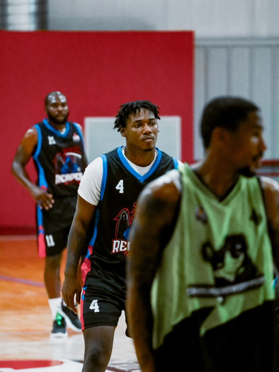 montmooree's tweet photo. Lil update from hoops lately! https://t.co/7UXQ7oxmTZ