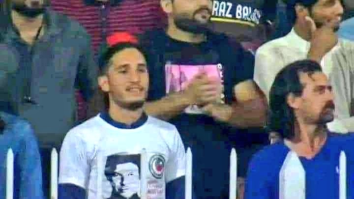 Iam_Mian's tweet photo. Where there is Pakistani , There is ideology of Imran Khan ♥️
#INDvsPAK | #PAKvIND https://t.co/1Zxlxtp4TN