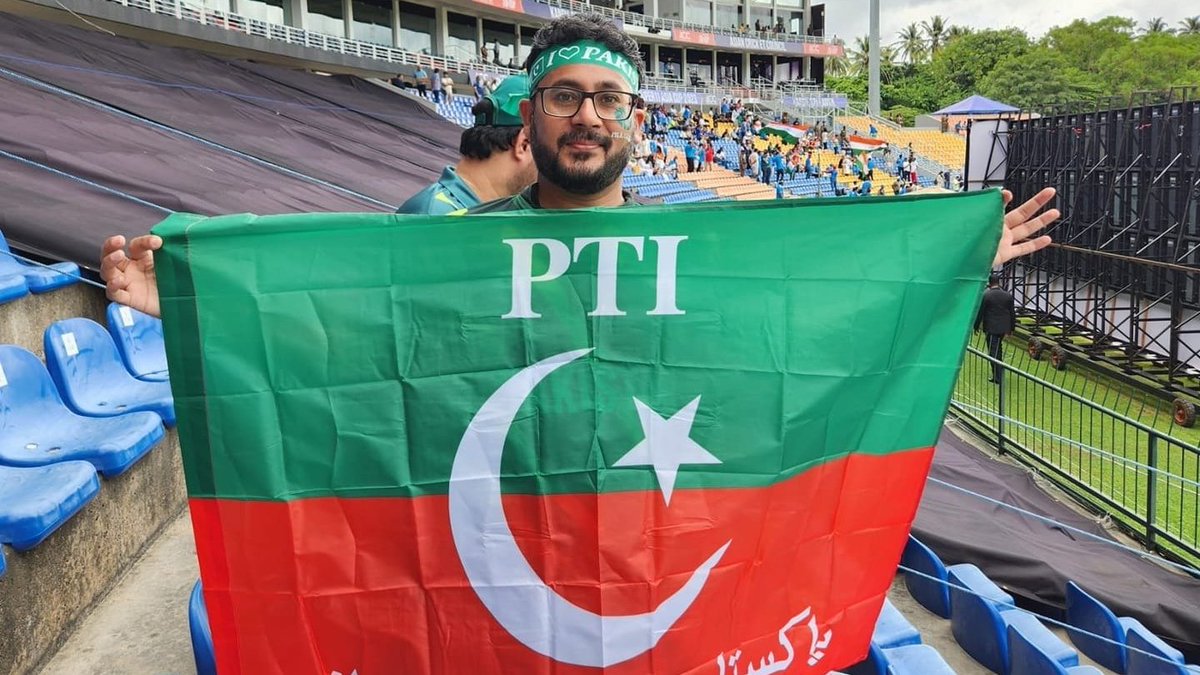 Iam_Mian's tweet photo. Where there is Pakistani , There is ideology of Imran Khan ♥️
#INDvsPAK | #PAKvIND https://t.co/1Zxlxtp4TN