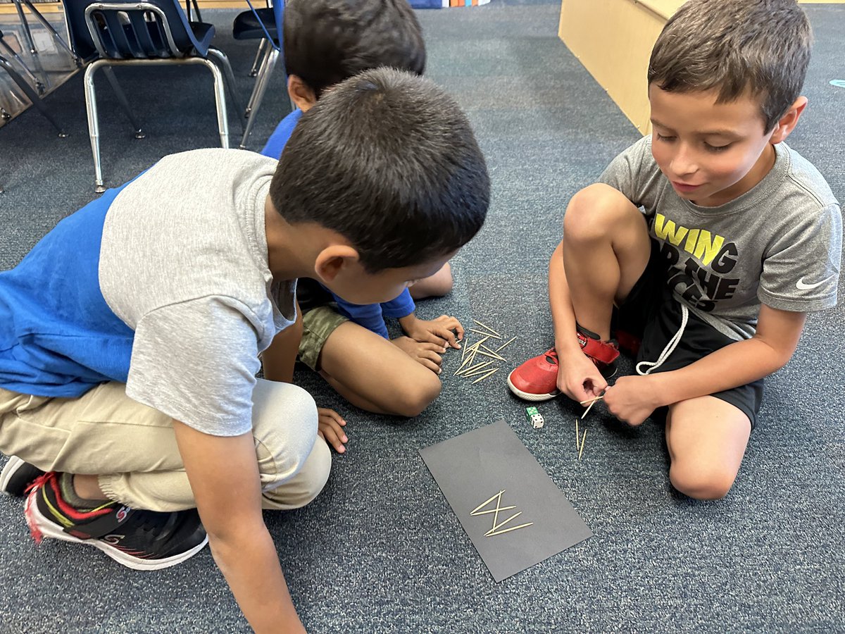 MusserPenny's tweet photo. Adding and tallying @Creeksidetweet #WEareLakotaCECS #NeedToSucceedCECS https://t.co/qUjO14YWbR
