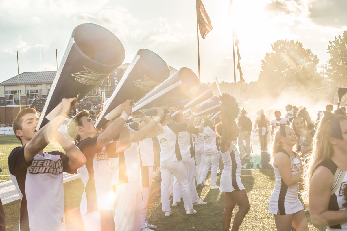 GeorgiaSouthern's tweet photo. It's #GameDay, #EagleNation! Let's #GATA! 🏈🦅 https://t.co/Q2OZzNLukm