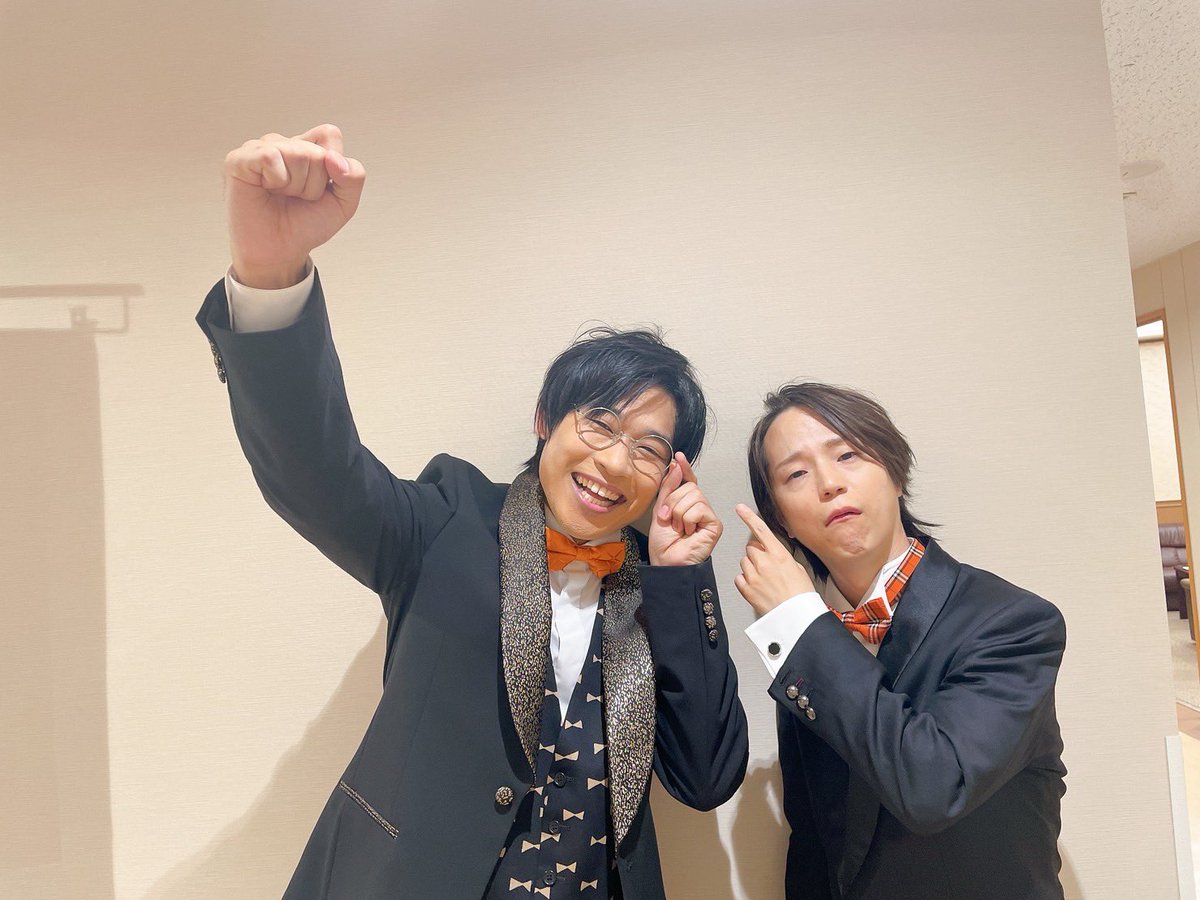 Kengokawanishi's tweet photo. ヒプノシスマイク6周年おめでとうございます！

会場の皆様、配信をご覧の皆様、楽しんでいただけましたでしょうか？

みんなでお祝い出来て楽しかったですね^_^

そして来年4月には10th LIVE！

2日間の大ボリュームでお届けいたします、みんな待っててや！ https://t.co/LN6UDRjTnF