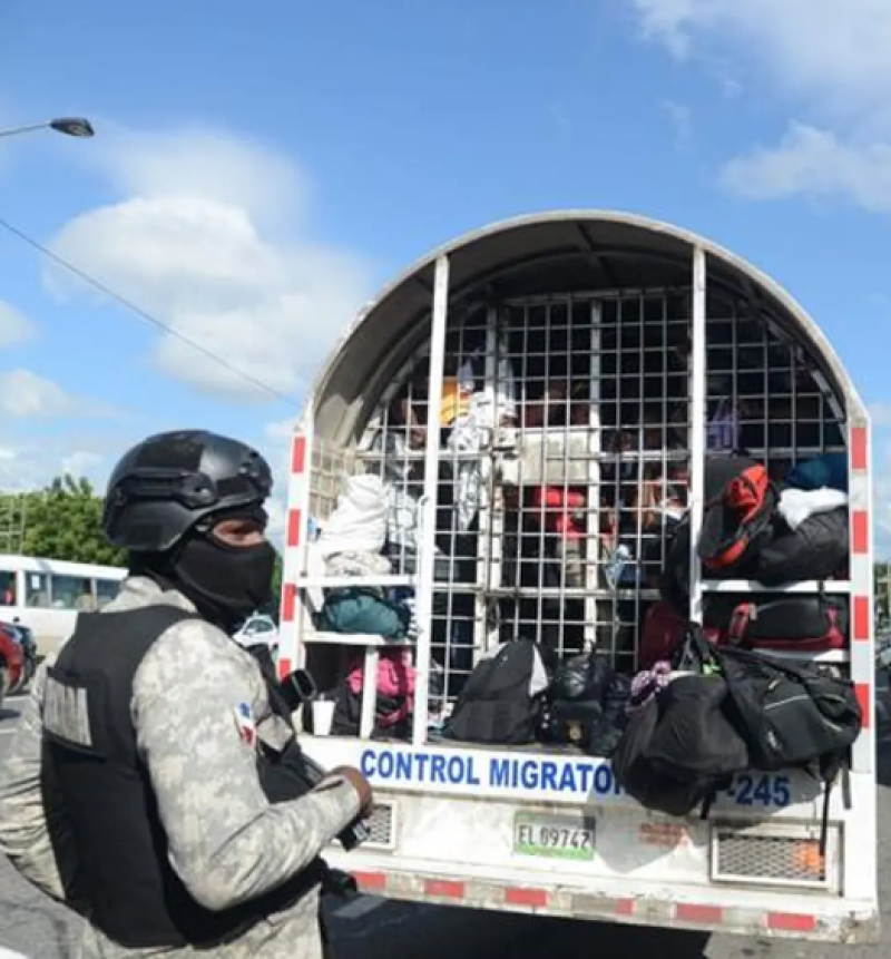 #LaRepúblicaLD l Encuentran haitiano muerto en celda horas antes de ser repatriado

listindiario.com/la-republica/m…

#ListínDiario