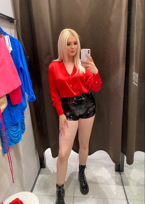 Perfect outfit for shopping in summer days 😘💕 https://t.co/Yyi5fbswR8