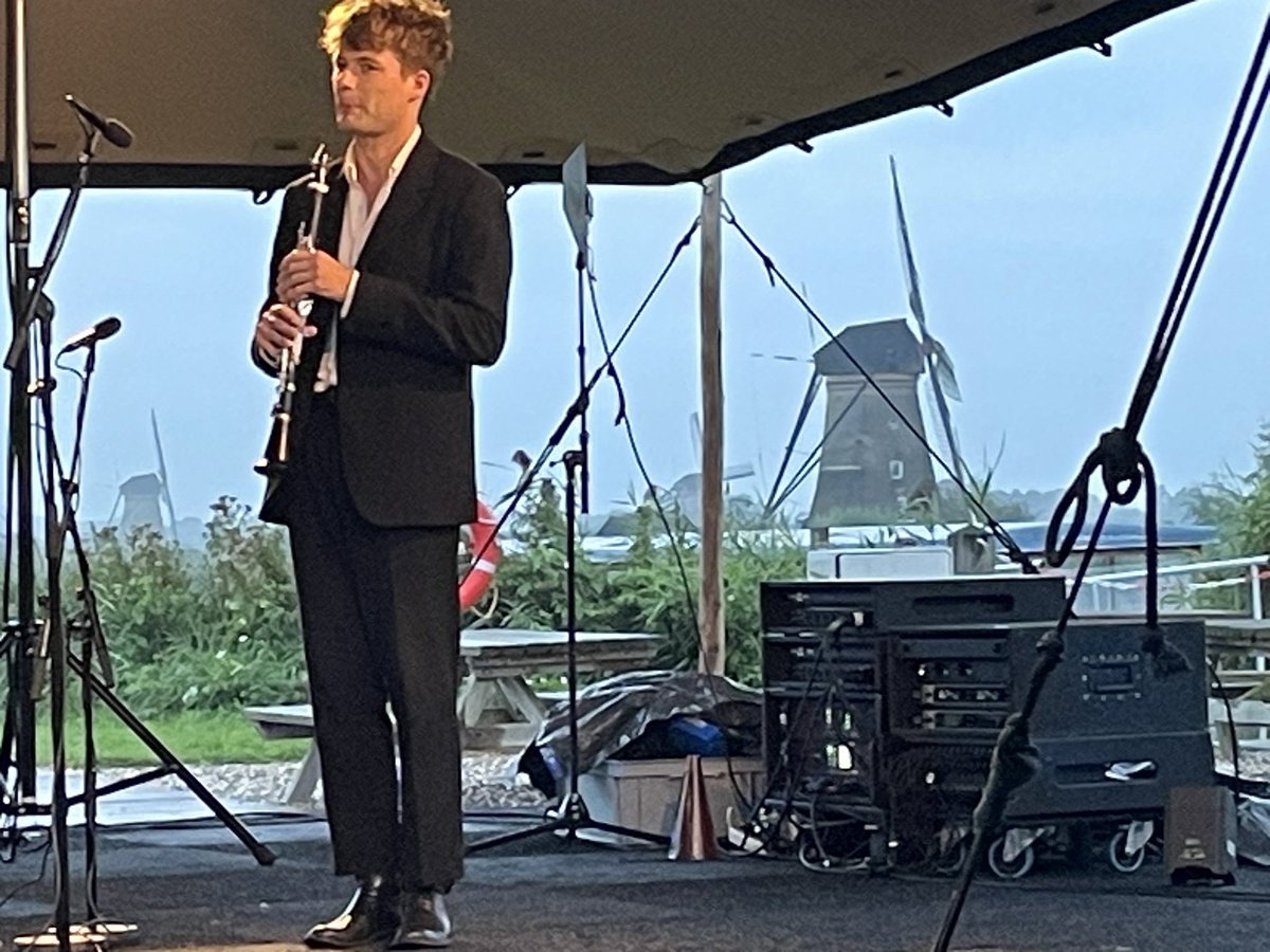 Attie Mager tweet media