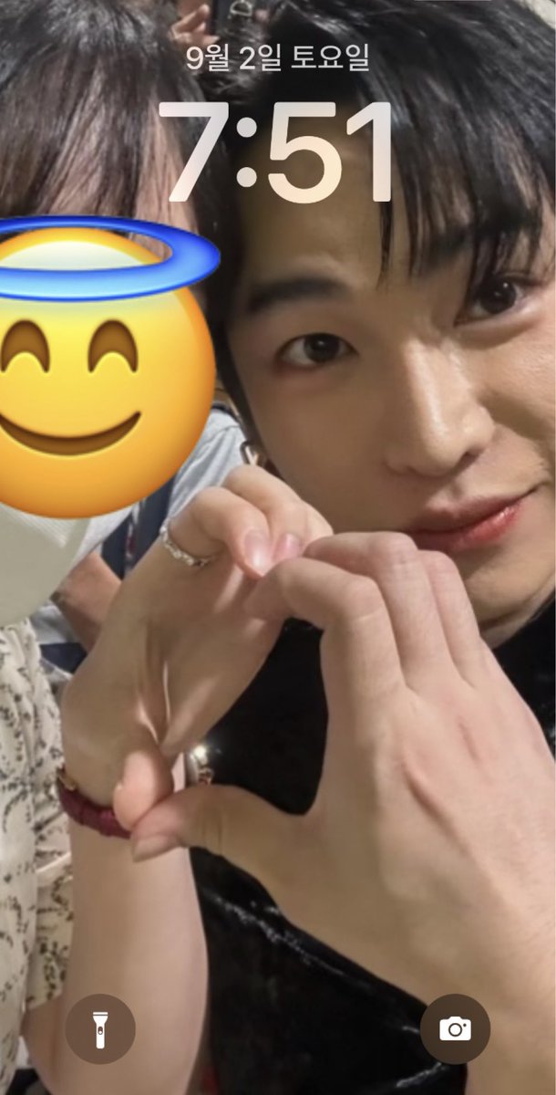 srgtcw's tweet photo. ฉันยังร้องไห้อยู่เลยค่ะ

#PeckPaLitChoke #เป๊กผลิตโชค https://t.co/VJk2MizWYO