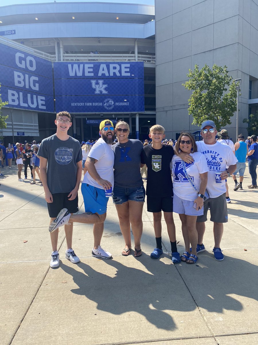AmandaJnes3's tweet photo. #weareUK https://t.co/H1mKKJTFdn