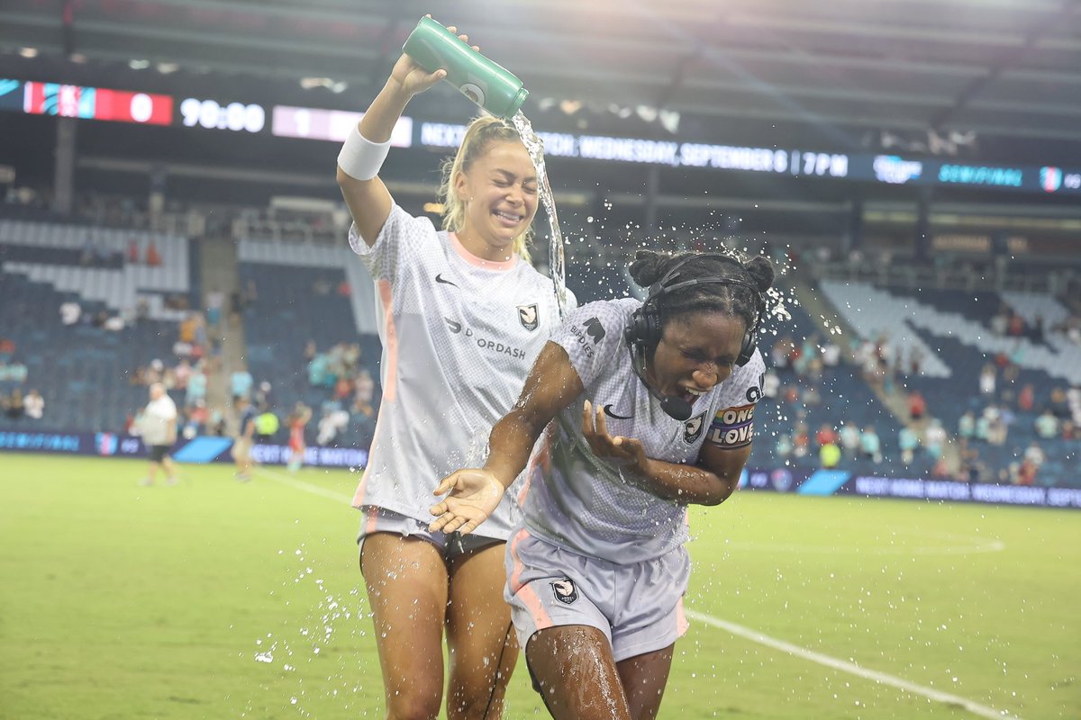 Bom dia, Angels! 🖤🩷✨

Uma rápida análise sobre o jogo de ontem. 

Nossa defesa tem estado mais consistente a cada partida, a equipe está com um ótimo volume de jogo, mas ao meu ver ainda temos problemas no ataque, precisamos de uma jogadora com o DNA goleador.