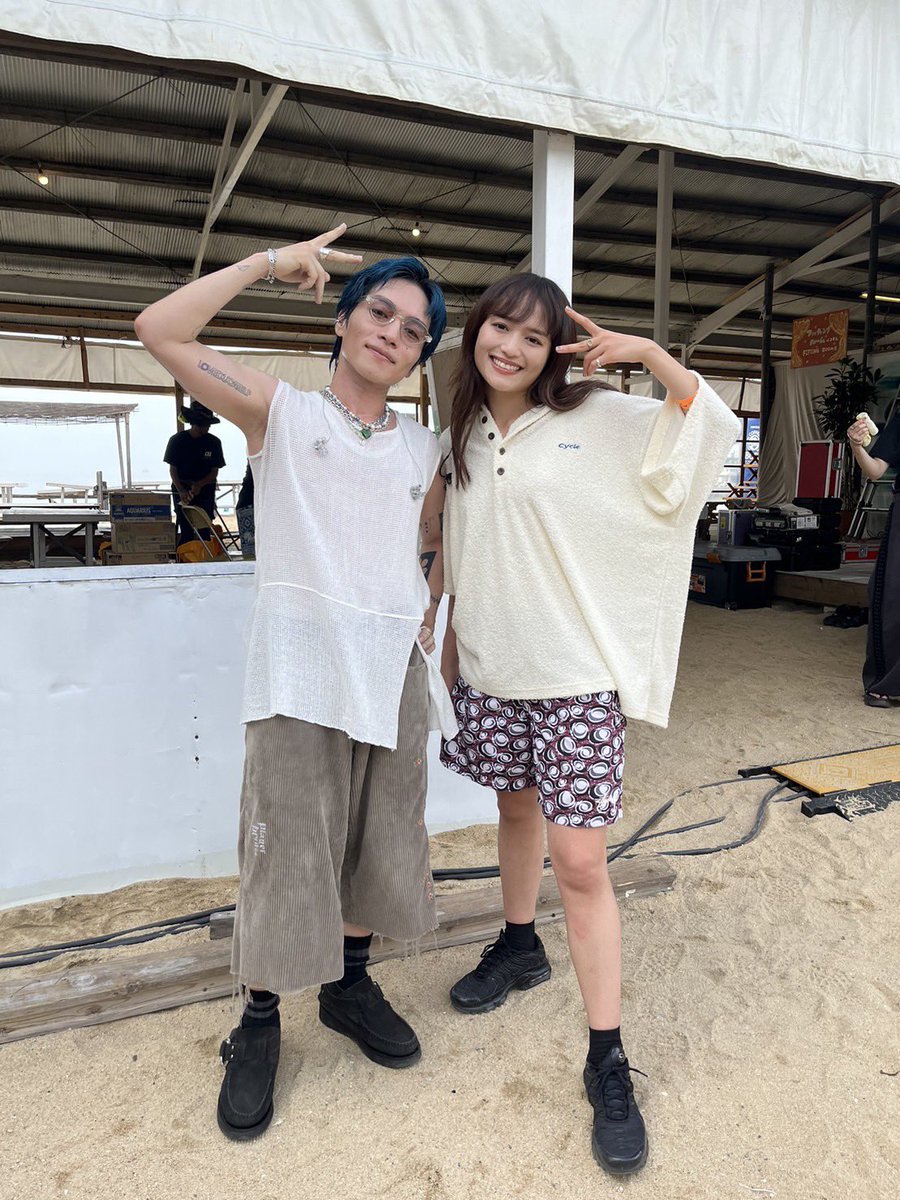 03iritaama's tweet photo. Sunset Live2023めっちゃ楽しかった🌊
4年振りの開催本当に嬉しかった！そしてSirupくんとumi tsukiも初お披露目できて幸せでした💙みんなありがとう！！またすぐ！
#sunsetlive https://t.co/03qP7NJvez