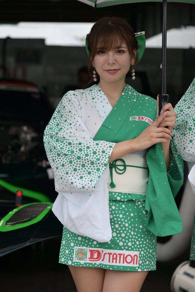 白鷺琴音 白鷺琴音 Instagram photo by 涼宮琴音 / すず☆みや（白咲碧） • Jun 26