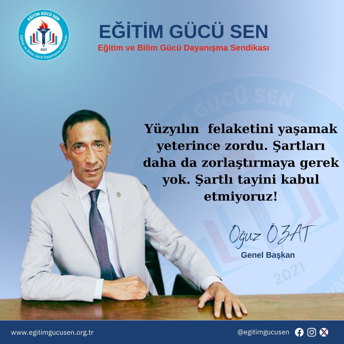 egitimgucusen's tweet photo. 01 Eylül 2023 tarihinde yayımlanan 4 il 2 ilçe tayin klavuzu hayal kırıklığıdır. Klavuz şartlarını taşıyan çok az öğretmen deprem bölgesinden yer değiştirebilecektir. Bundan daha da önemlisi aynı ağır şartlar içinde olan öğretmenlerden 3 yılını dolduranlar tayin talep ederken, dolduramayanlar tayin hakkından yararlanamayacaktır. Bu da eşitlik ilkesi ile bağdaşmamaktadır. Öğretmenlerimiz 
“4 il 2 ilçe depremzede öğretmenleri olarak umutla tayini bekledik. Kılavuzu görünce şok olduk. 3 yılı dolmayanlar veya evi az hasarlı olanlar depremi yaşamadı mı? Asrın felaketi depremi yaşamak zaten en büyük mazerettir. Kılavuzun revize edilmesini talep ediyoruz. Yoksa mağduriyetimiz devam edecektir.” Diye seslerini duyurmaya çalışıyorlar. 
Deprem felaketini yaşamış öğretmenlerimiz, “farklı bir yerde hayata yeniden başlamak istiyoruz” diyorlar. Bu talebin öğretmen de olsa gayet insani olduğu açıktır. Depremin doğrudan mağduru öğretmenlerimizin ‘şartsız tayin’ talebine;  sürecin başından beri şartlı tayin açıklamaları ile yanıt verilmiştir. Bu anlamda süreç içinde öğretmenlerimizin umutla bekleyişi bir de  asrın felaketine ağır şartlı tayin süreci akıllara kazınacaktır. 
Eğitim Gücü Sen olarak sürecin en başında depremzede öğretmenimize şartsız tayin konusunda resmi kanallardan taleplerimizi ilettik,  hukuki kanallardan çalışmalarımızı sürdürdük ve haklı taleplerinde sonuna kadar öğretmenlerimizin yanında olmaya devam edeceğiz.
@Yusuf__Tekin
@tcmeb
https://t.co/3NHaXowceG