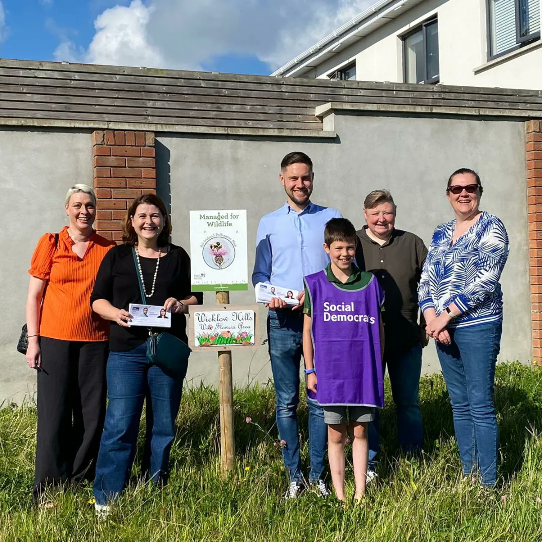 danny_alvey's tweet photo. Thank you so much to @WhitmoreJen and all the volunteers who joined me for my first day of canvassing this morning here in Wicklow Hills in Newtown! Really great positive engagement from everyone we spoke to and nice to bump into some friends and family too! https://t.co/uwxgGKsfiy
