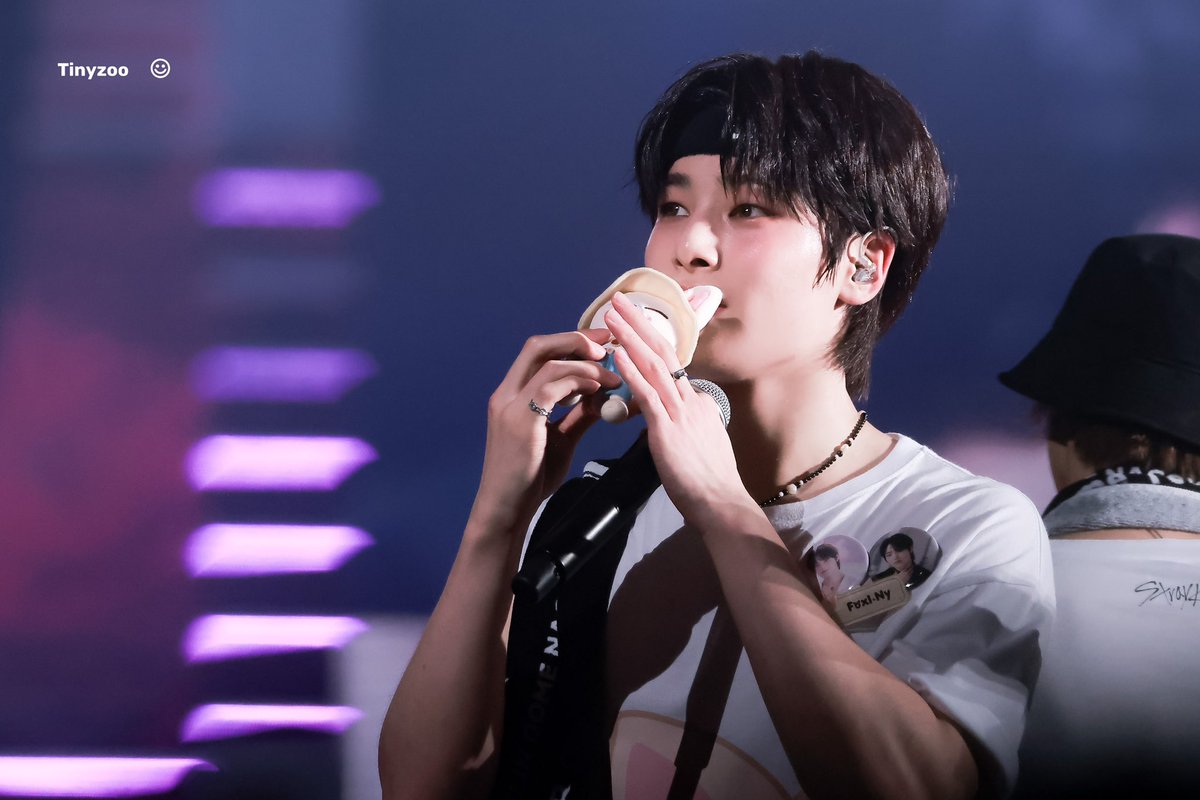 230902
🦊HD

#StrayKids  #I_N 
#스트레이키즈  #아이엔