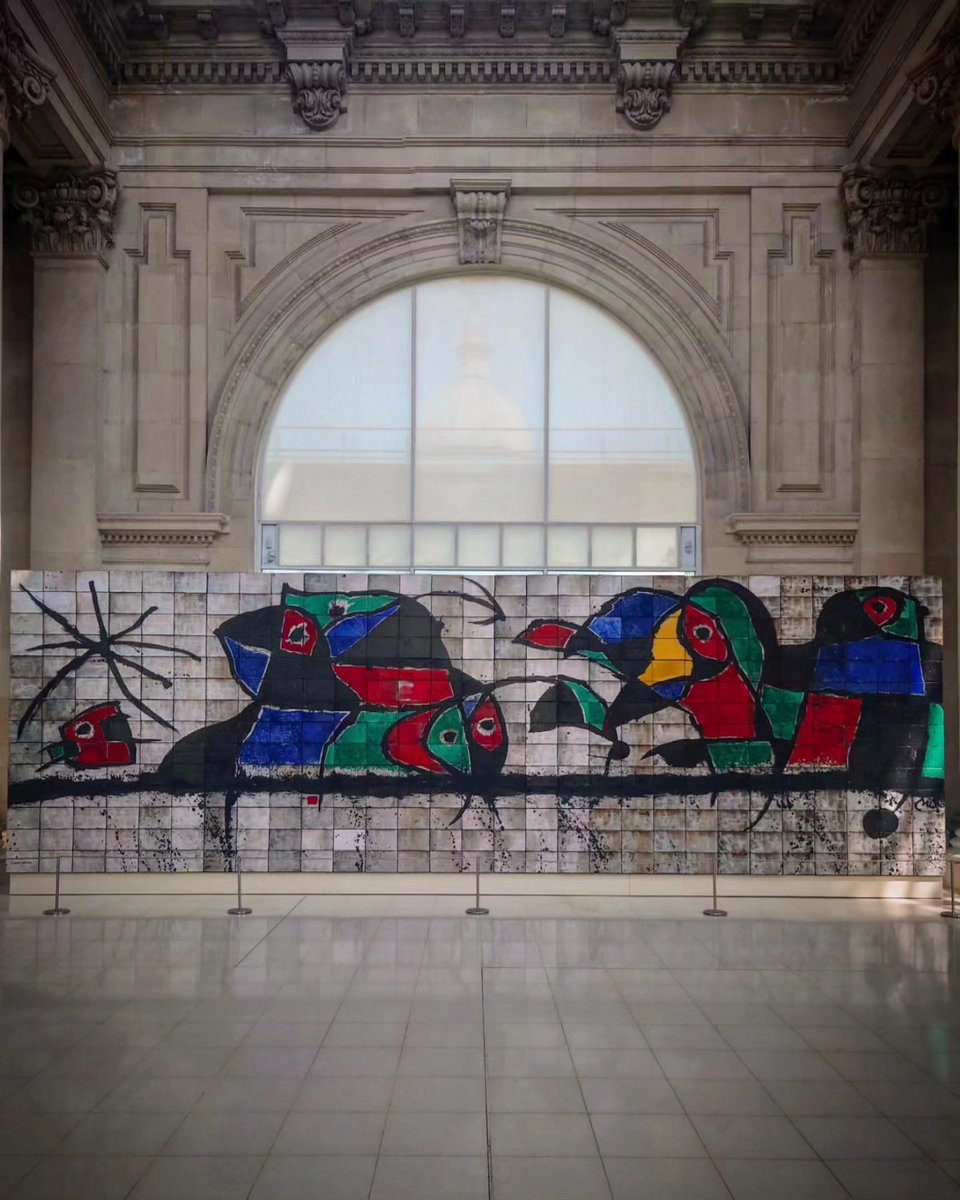 Matt_Pucci's tweet photo. Got stuck in Barcelona for a couple of extra days last week (nightmare, I know) so I went to the Palau de la Música Catalana and the MNAC, up on Montjuic, and I took some pretty pictures. (X only lets you post 4 at a time). Both provided "...an ecstasy of colours..." https://t.co/aFR9PqZUJ8